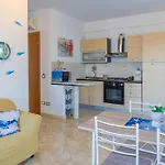 Prázdninový dům Torrazzo Horizon Retreat- Private Parking & Sea