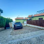 Torrazzo Horizon Retreat- Private Parking & Sea