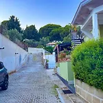 Torrazzo Horizon Retreat- Private Parking & Sea *