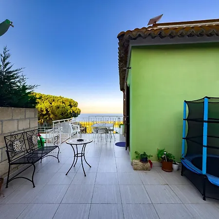 Tatil Evi Torrazzo Horizon Retreat- Private Parking & Sea *