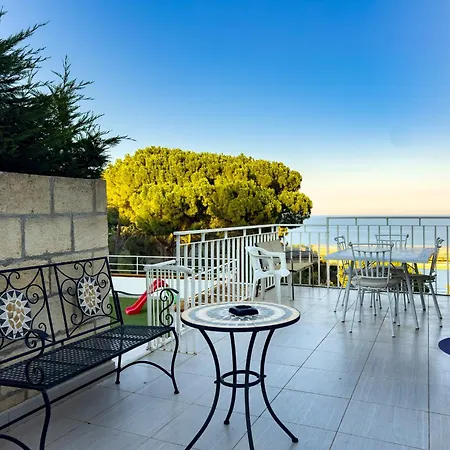 Torrazzo Horizon Retreat- Private Parking & Sea