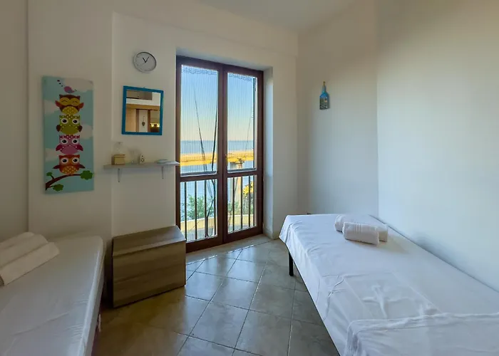 Torrazzo Horizon Retreat- Private Parking & Sea Copanello